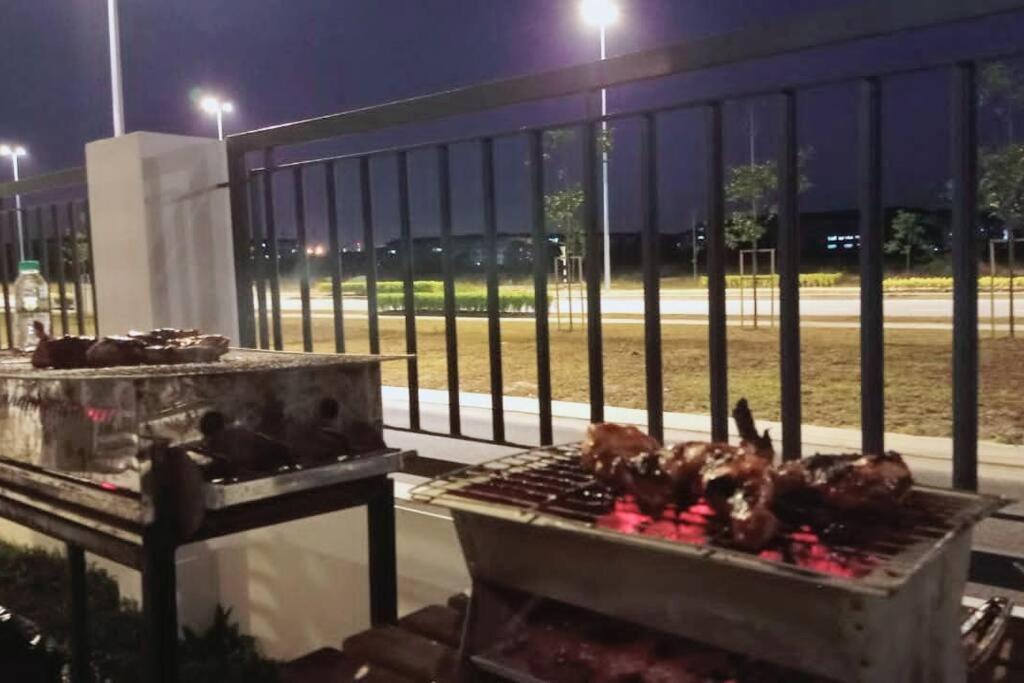 Prima Guest House - Puncak Alam Homestay Mus-Lim Friendly Bandar Puncak Alam Eksteriør bilde